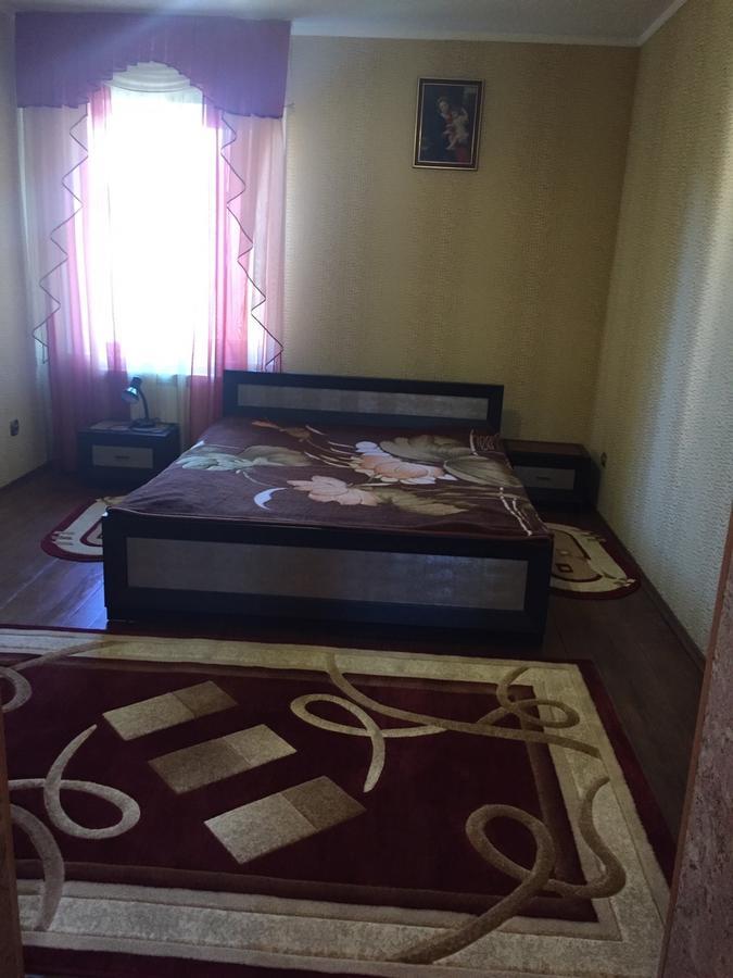 U Zubrytskyh Hotel ตรุสคาเวตส์ ภายนอก รูปภาพ