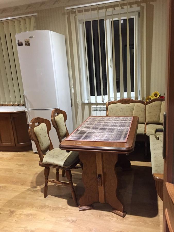 U Zubrytskyh Hotel ตรุสคาเวตส์ ภายนอก รูปภาพ